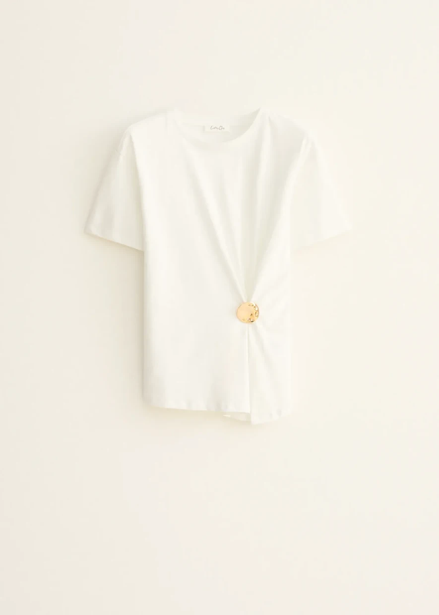 Picture of Elegant Detail T-Shirt