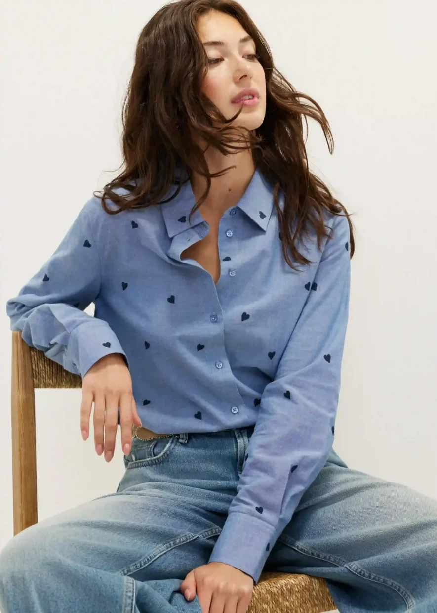 Picture of Blouse with hearts