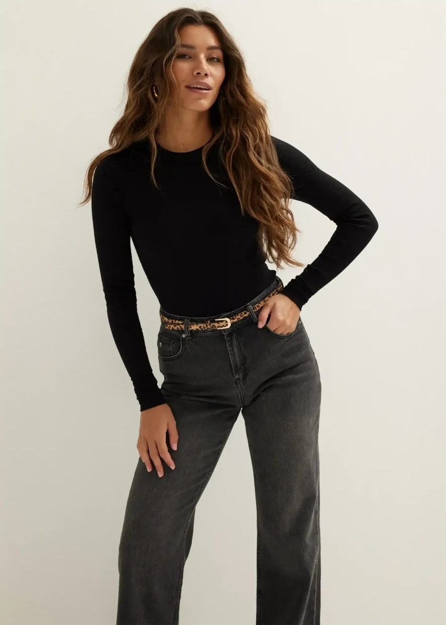 Picture of Ribbed Long-Sleeve T-Shirt