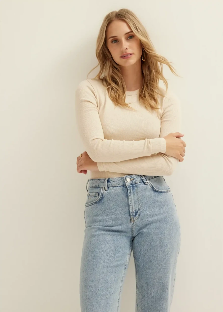Picture of Ribbed Long-Sleeve T-Shirt