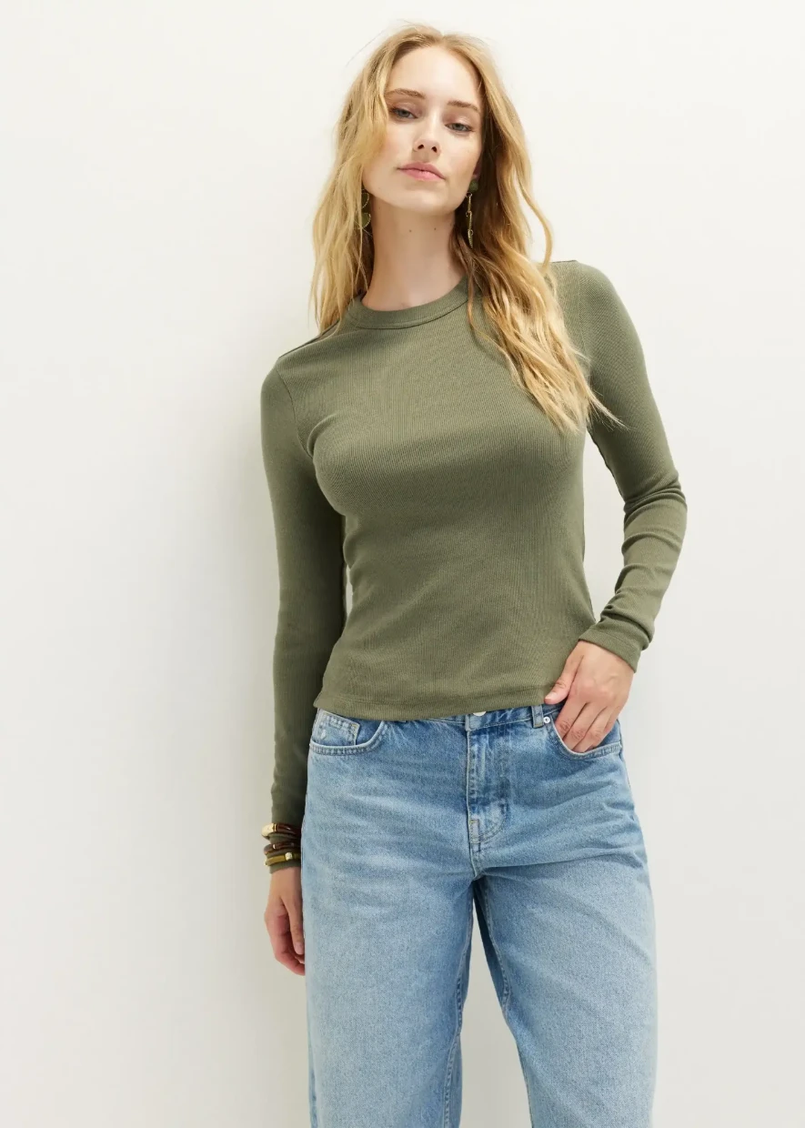 Picture of Ribbed Long-Sleeve T-Shirt