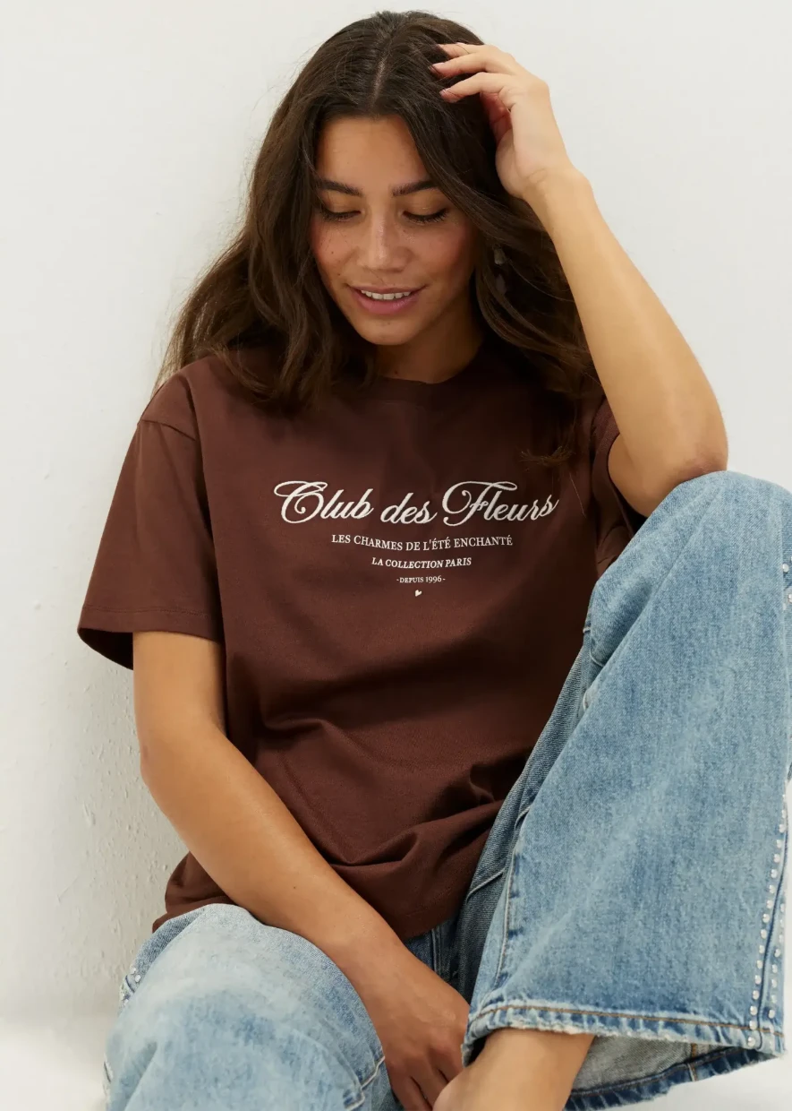 Picture of Graphic Text Print T-Shirt