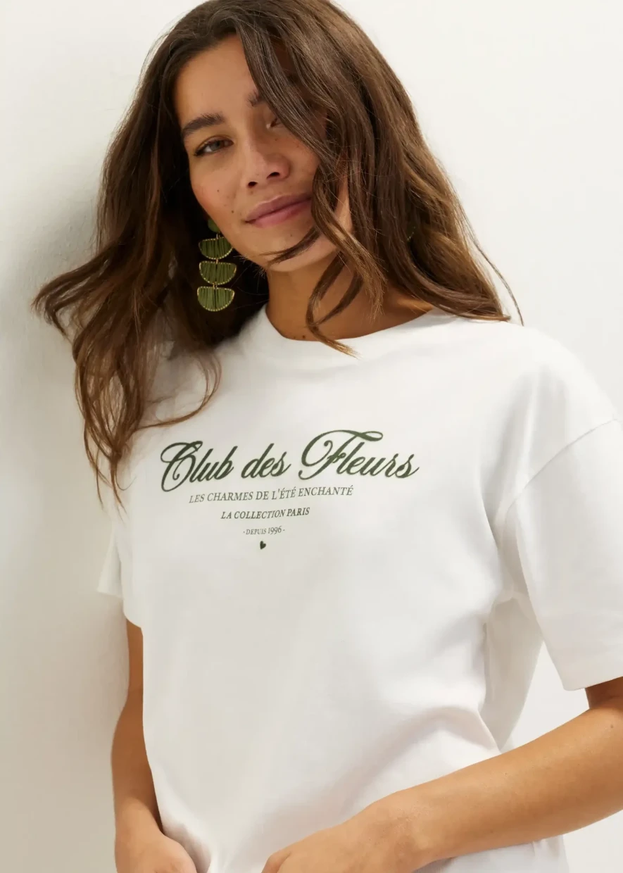 Picture of Graphic Text Print T-Shirt