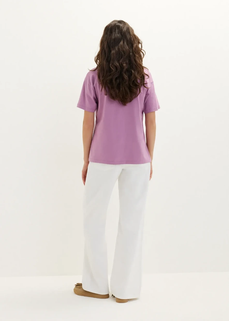 Picture of Graphic Text Print T-Shirt
