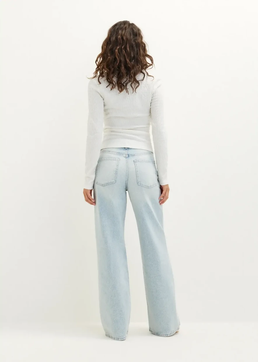 Picture of Asymmetric Wide Leg Jeans