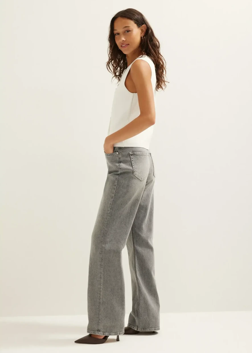 Picture of Charlie High Waist Jeans