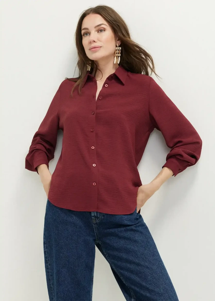 Picture of Basic long-sleeved blouse