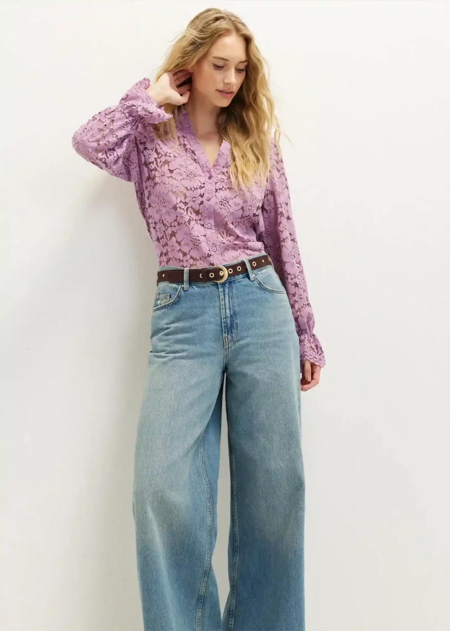 Picture of Lace blouse with ruffles