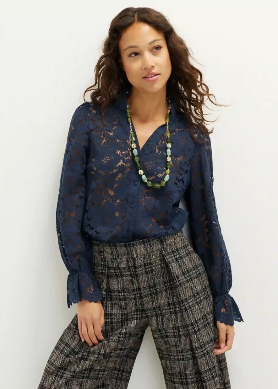 Picture of Lace blouse with ruffles