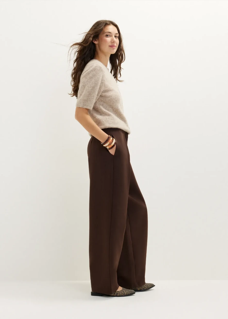 Picture of Pleated Wide-Leg Pants