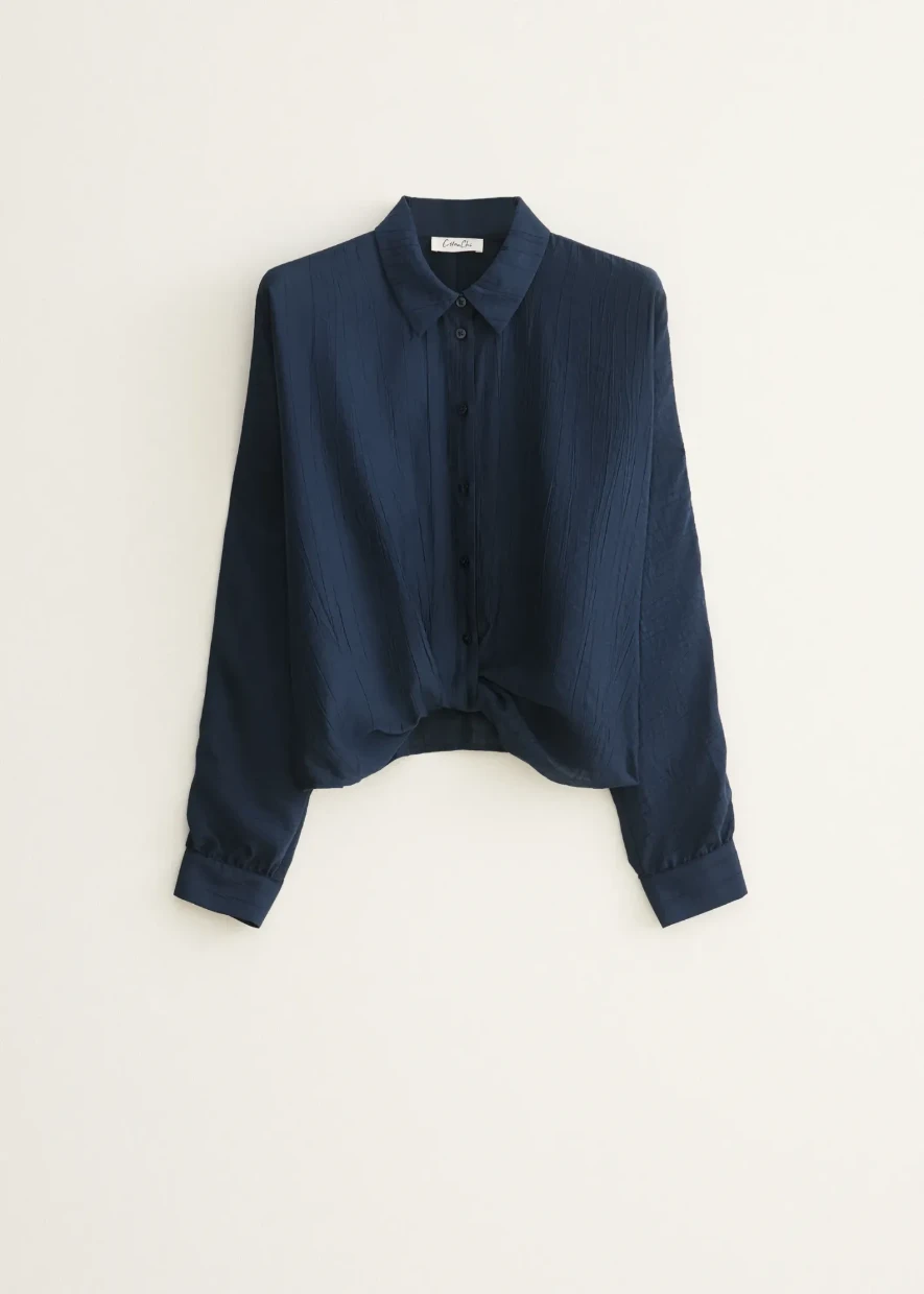 Picture of Blouse with twisted detail