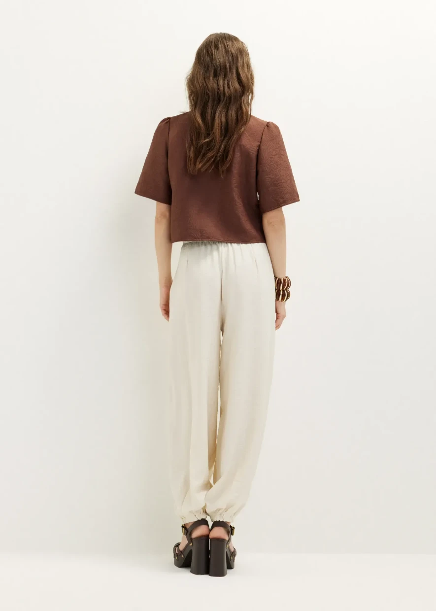 Picture of Blouse with jacquard details