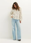 Picture of Blouse with embroidered flowers