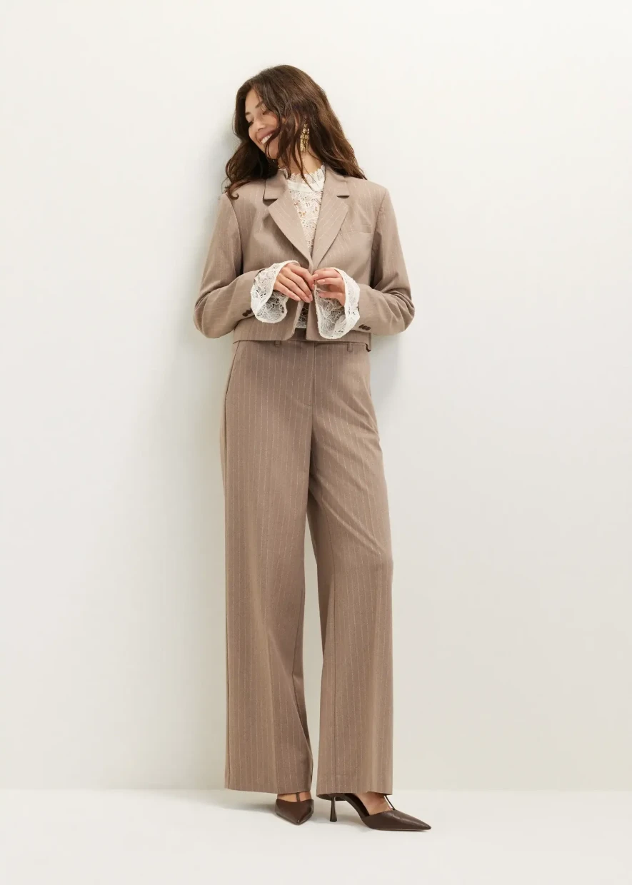 Picture of Cropped  with pinstripes