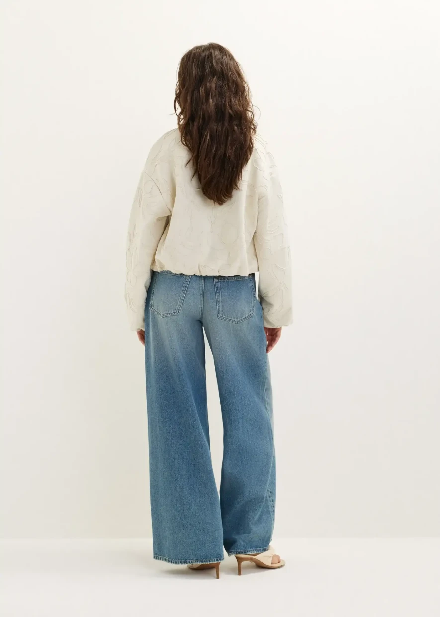 Picture of Embroidered suede bomber