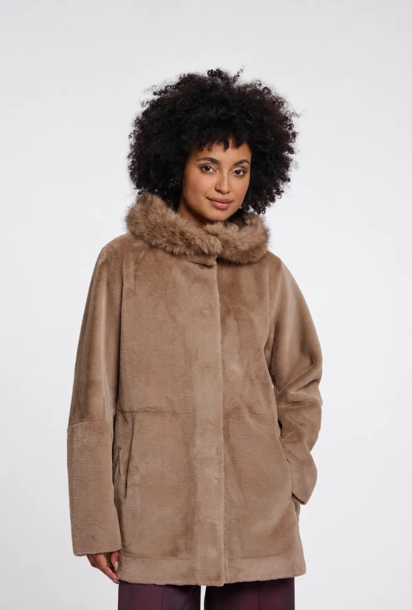 Picture of Mans Hooded Coat