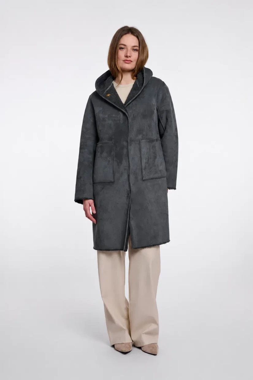 Picture of Ami Reversible Coat