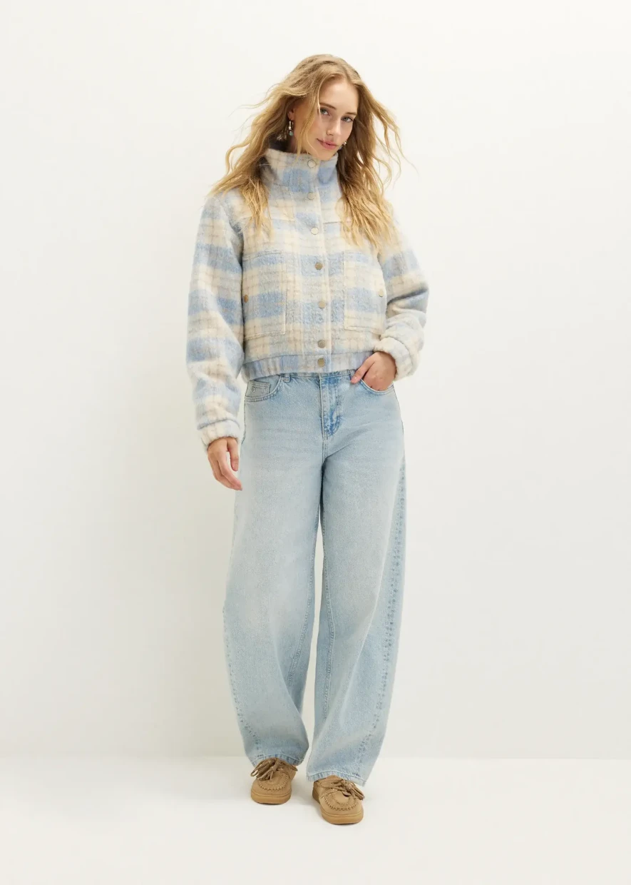 Picture of Cropped Utility Jacket
