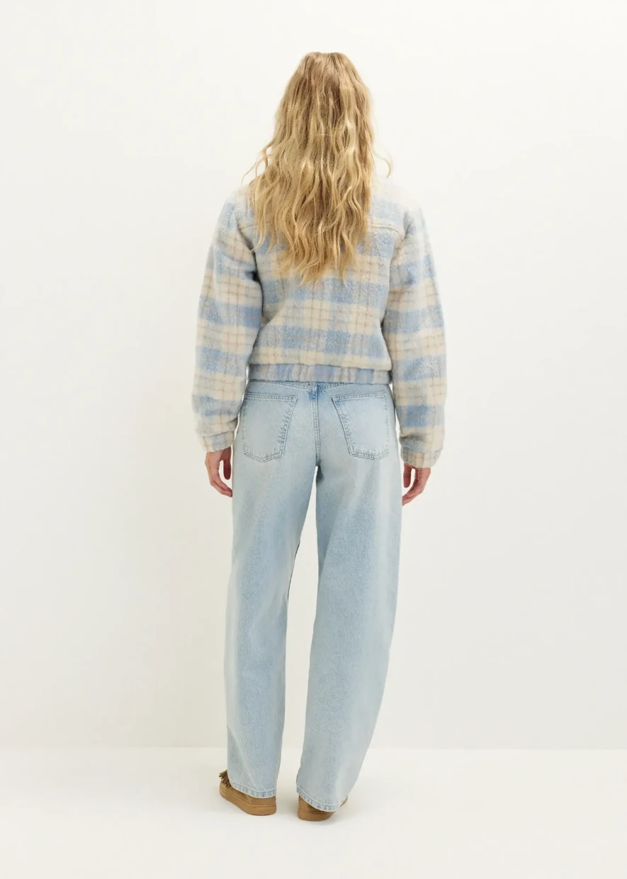 Picture of Cropped Utility Jacket