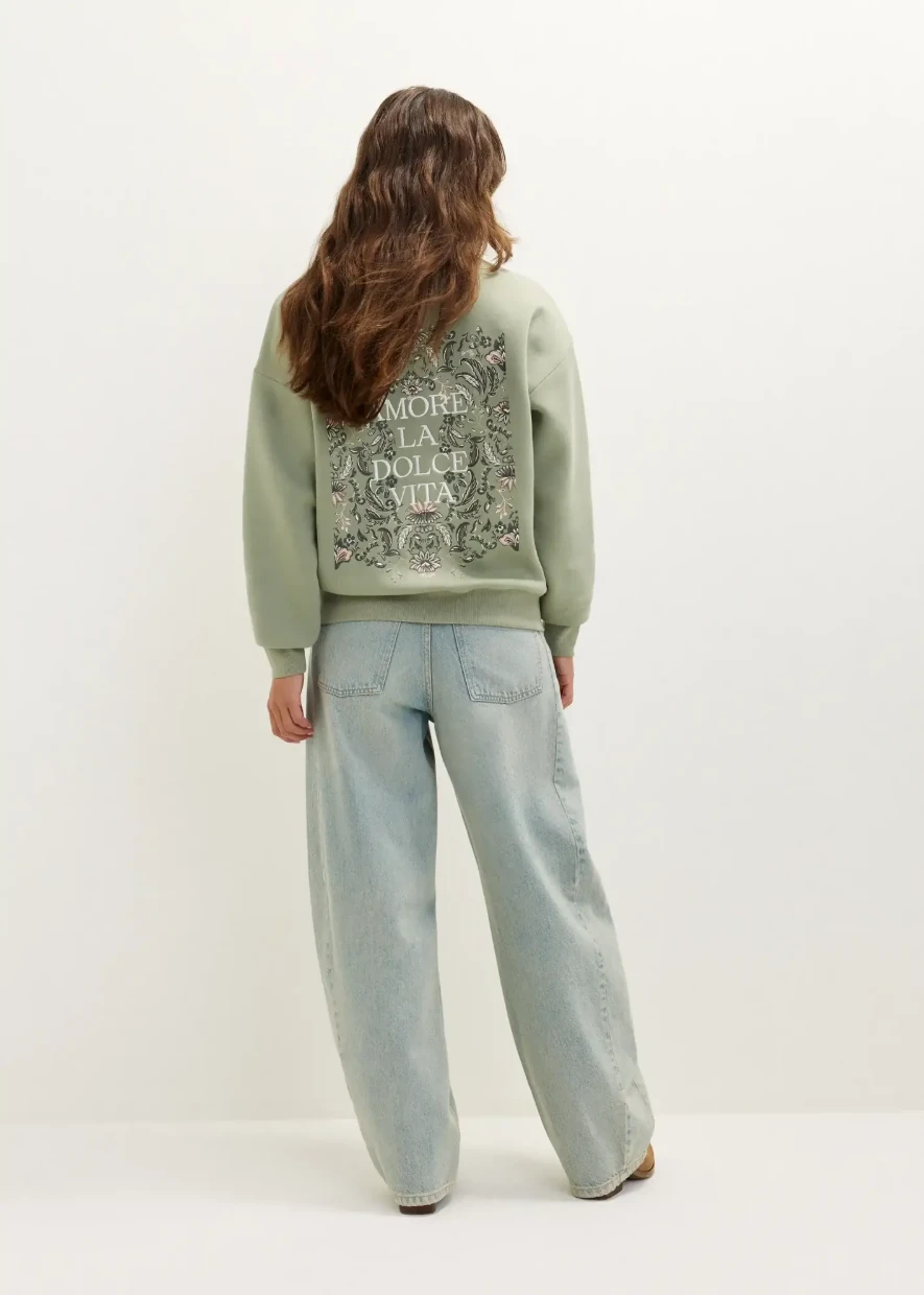 Picture of Sweater with back print