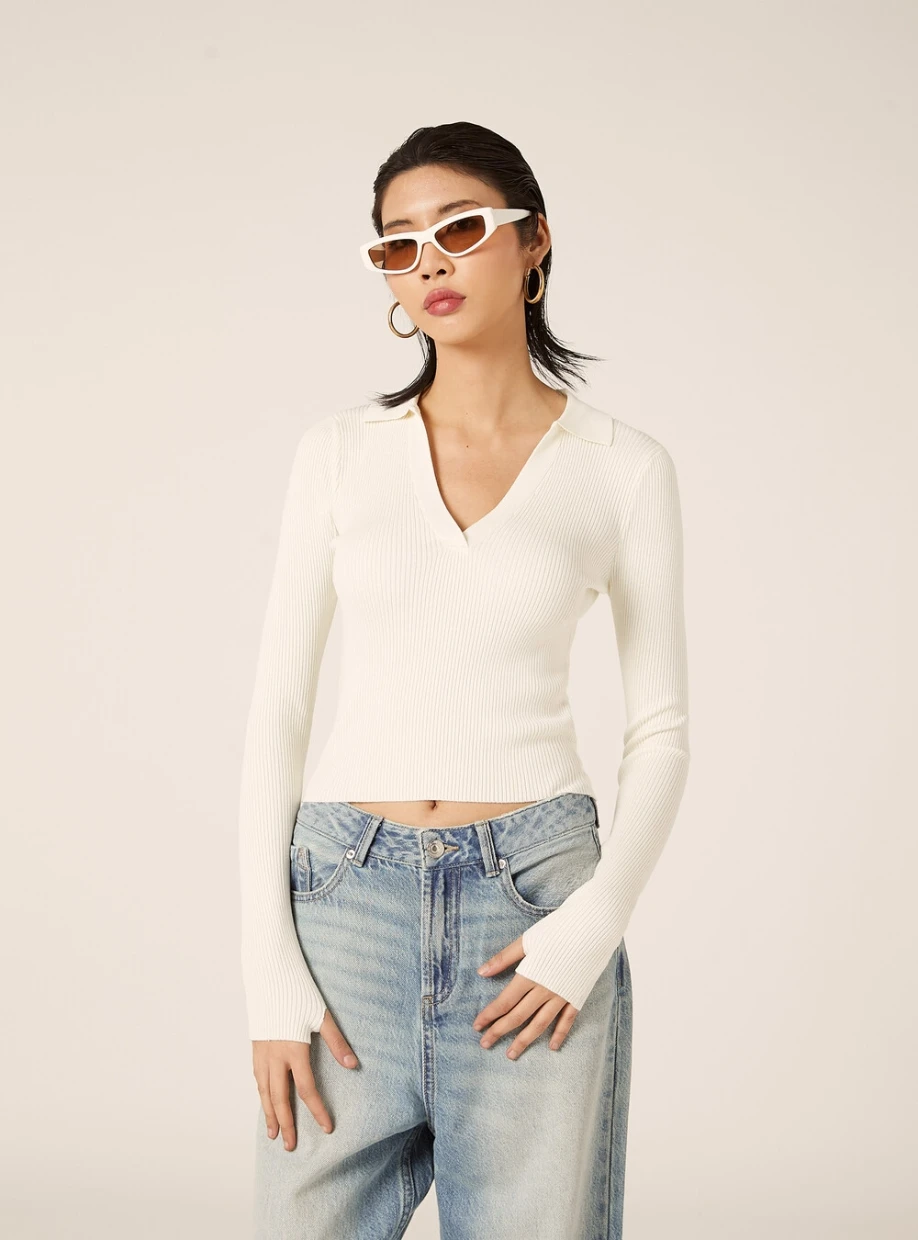 Picture of Ribbed knit polo sweater
