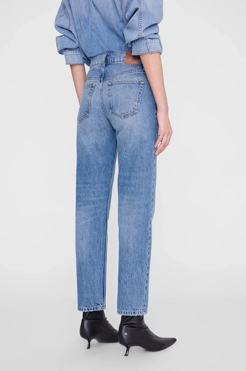 Picture of Jane Straight Jeans