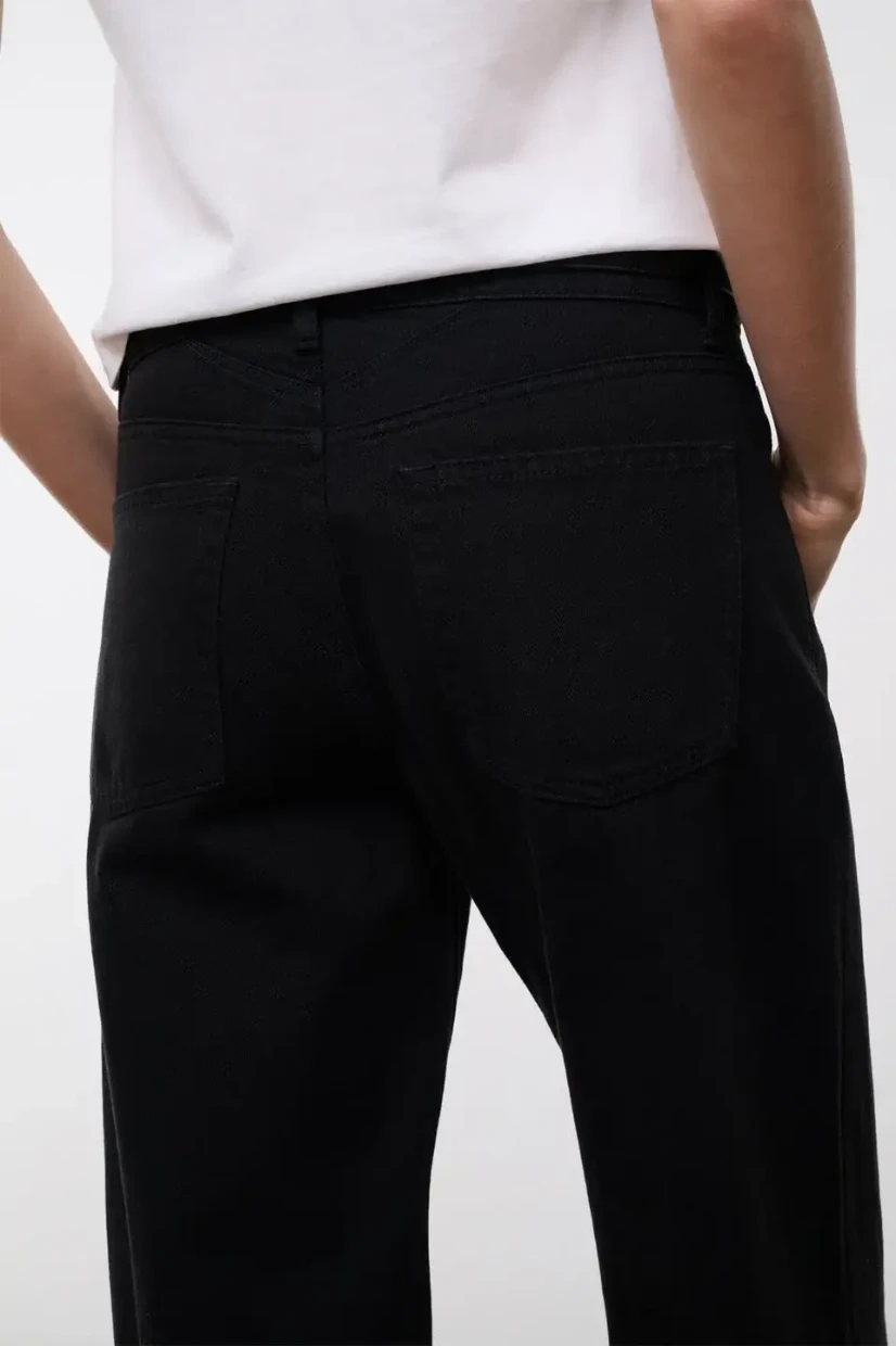 Picture of Modern Barrel Jeans