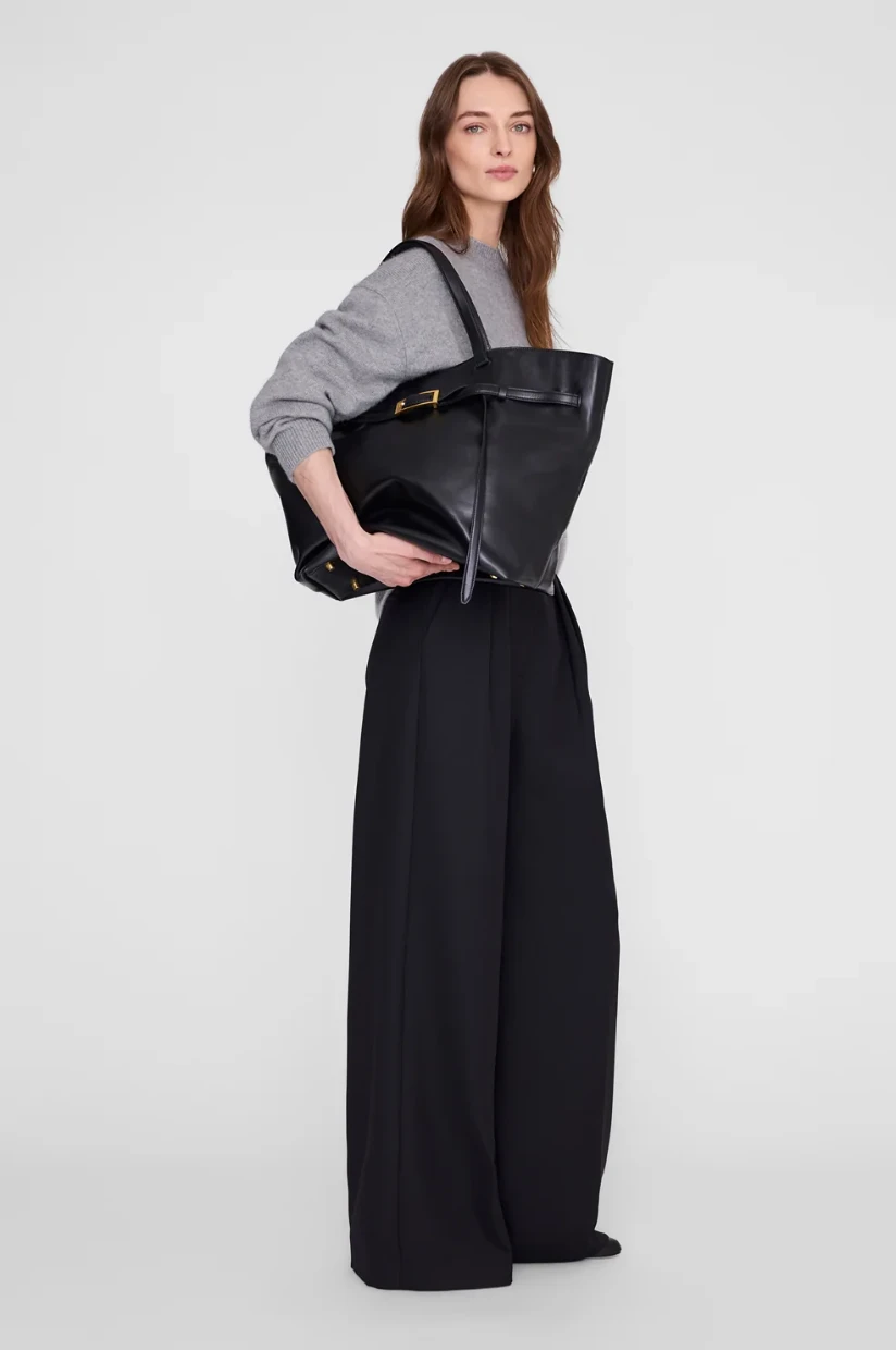 Picture of Classic Grained Leather Tote